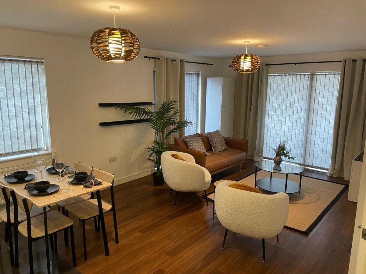 Superior Cambridge 2 Bed Apartment Inc King Bed Trumpington Esterno foto