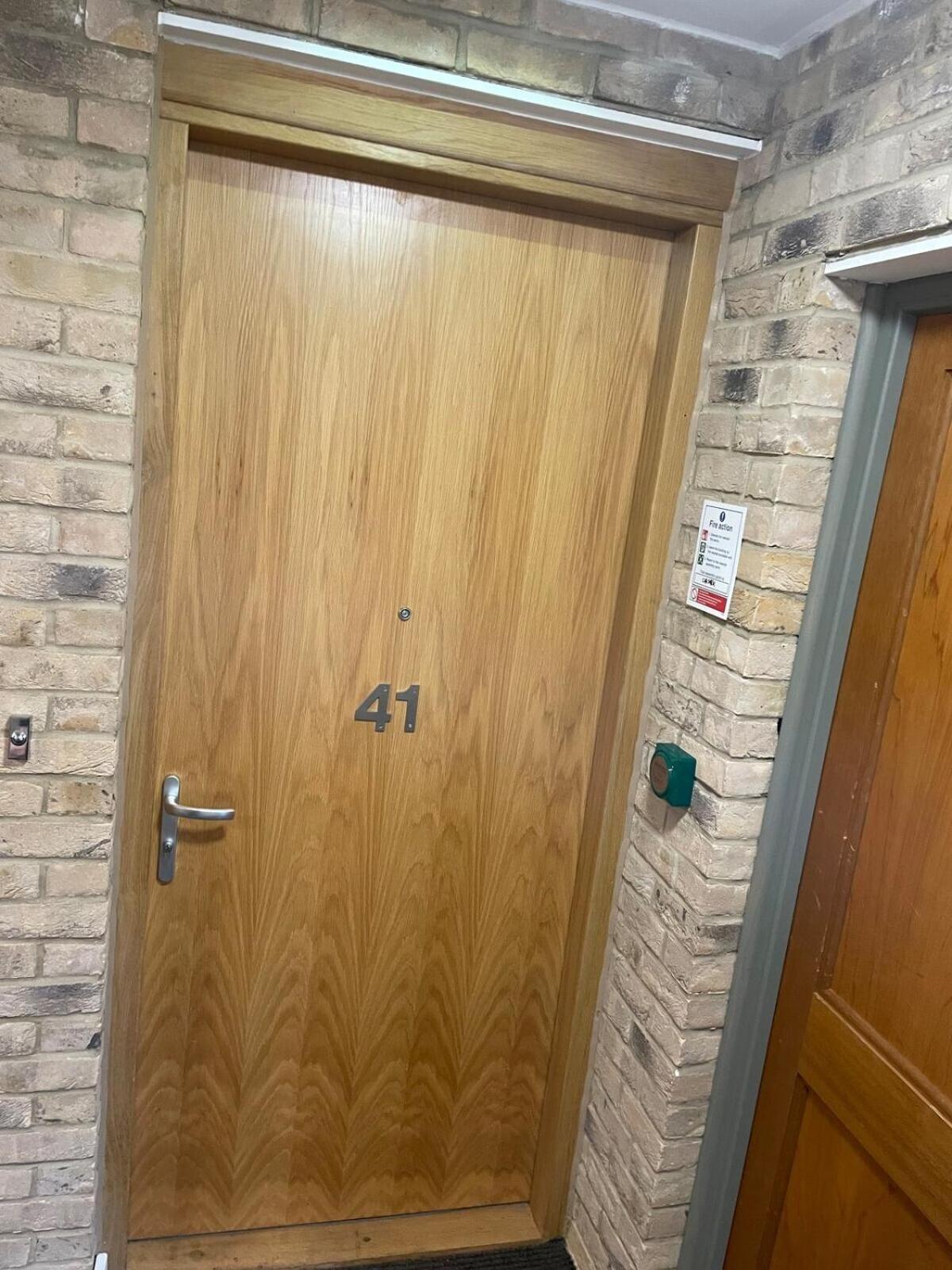 Superior Cambridge 2 Bed Apartment Inc King Bed Trumpington Esterno foto